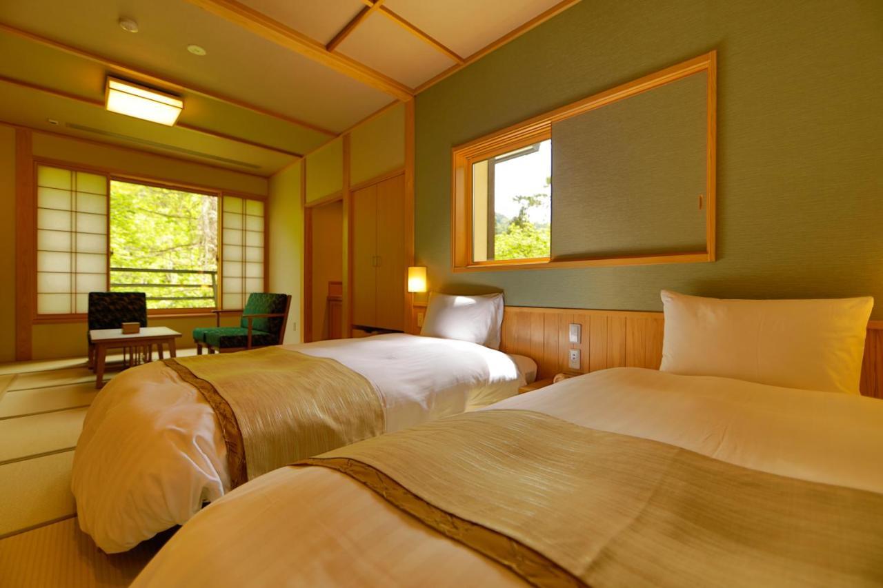 Yukemuri No Yado Inazumi Onsen Yuzawa  Exterior photo